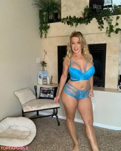 Savannahsteele nude leaked OnlyFans photo #145