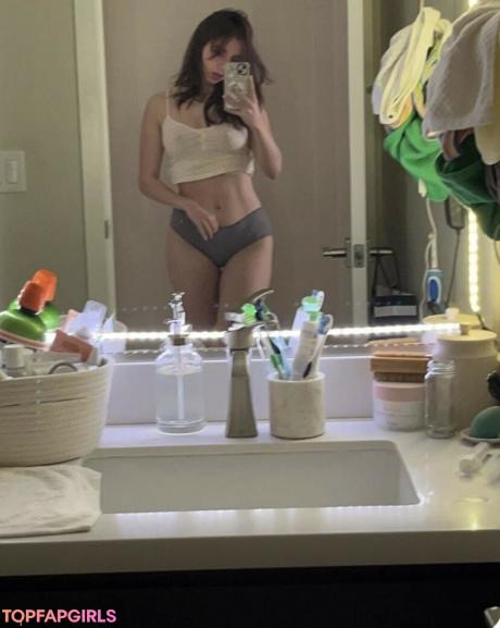 Ines.roml nude leaked OnlyFans photo #32