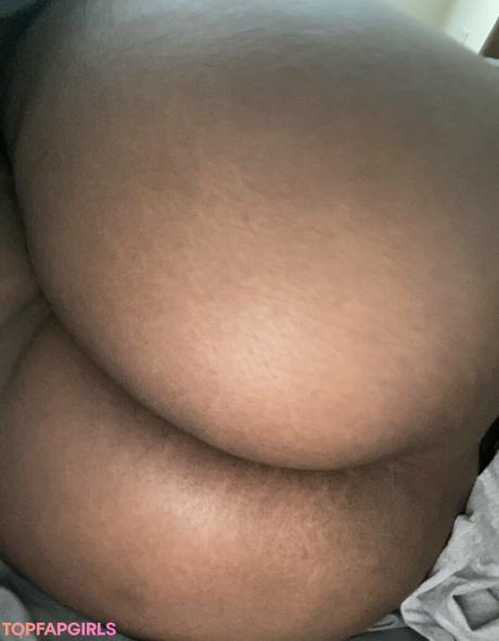 ThatChocoBxtch nude leaked OnlyFans photo #35