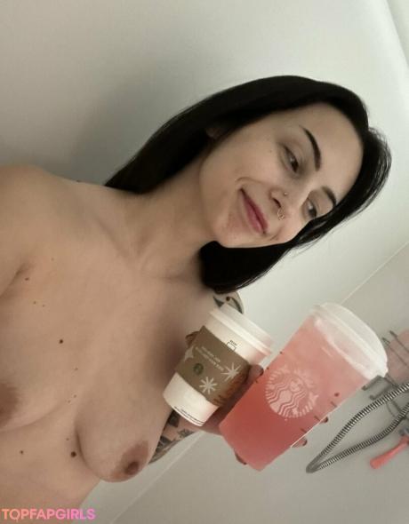Ashley nude leaked OnlyFans photo #3