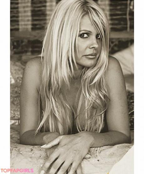 Monique nude leaked OnlyFans photo #9