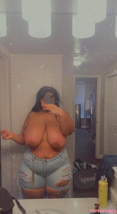Sapphiiireee nude leaked OnlyFans photo #7