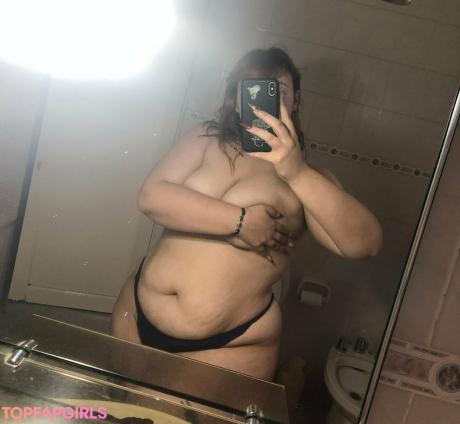 Sweetybeluu nude leaked OnlyFans photo #7