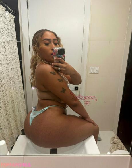 Baddiebby123 nude leaked OnlyFans photo #12