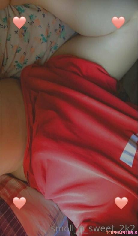 Smoll_n_sweet_2k2 nude leaked OnlyFans photo #33