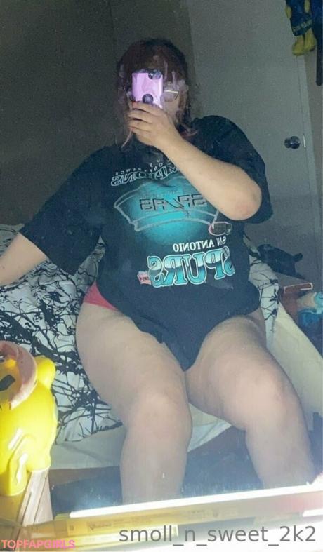 Smoll_n_sweet_2k2 nude leaked OnlyFans photo #44