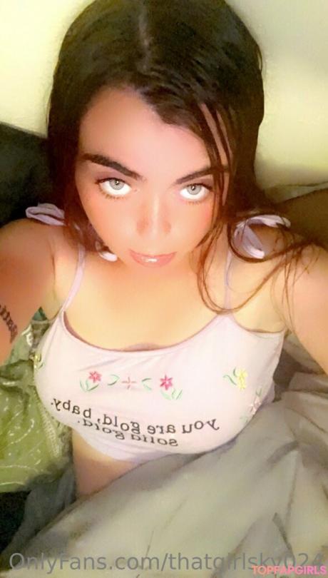 Thatgirlsky024 nude leaked OnlyFans photo #9