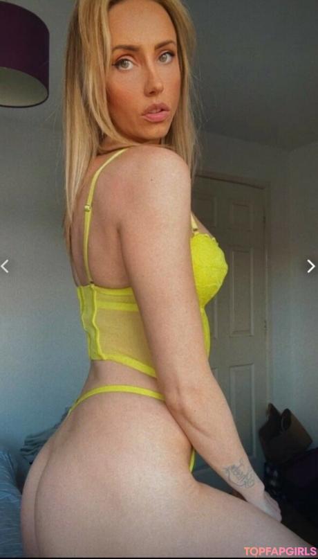 Cerimarie1990 nude leaked OnlyFans photo #4