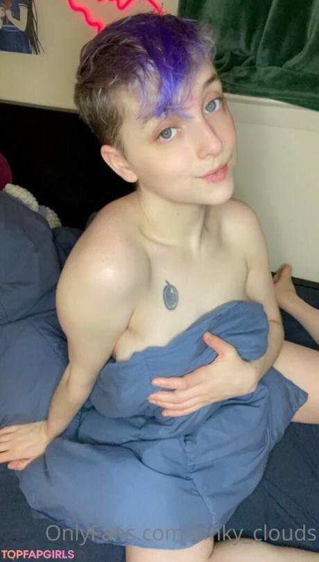 Kinky_clouds nude leaked OnlyFans photo #28