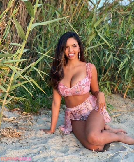Tara nude leaked OnlyFans photo #7