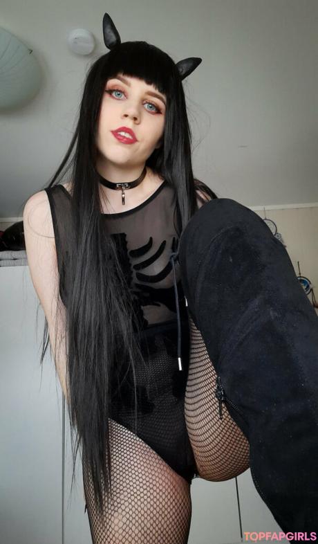 Vampiie nude leaked OnlyFans photo #22