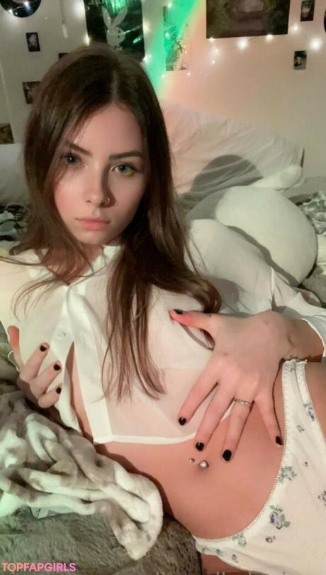 Alignedbyjuniper nude leaked OnlyFans photo #23