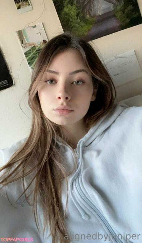 Alignedbyjuniper nude leaked OnlyFans photo #33