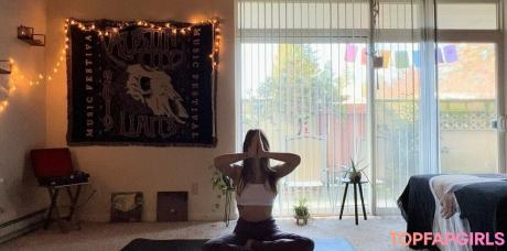 Alignedbyjuniper nude leaked OnlyFans photo #38