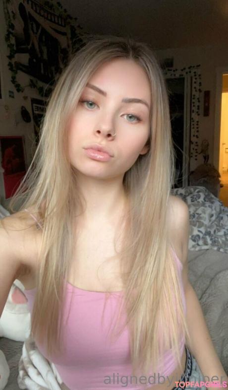 Alignedbyjuniper nude leaked OnlyFans photo #47