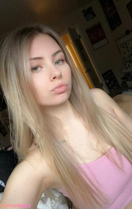 Alignedbyjuniper nude leaked OnlyFans photo #50