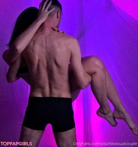 Yourbisexualcouple nude leaked OnlyFans photo #15