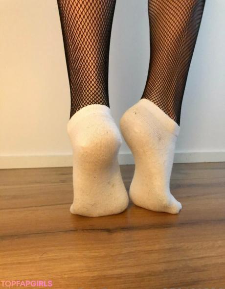Officialfeetforfun nude leaked OnlyFans photo #14