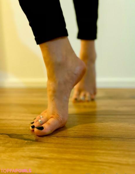 Officialfeetforfun nude leaked OnlyFans photo #53