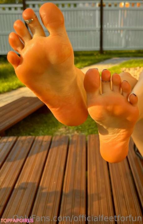 Officialfeetforfun nude leaked OnlyFans photo #94