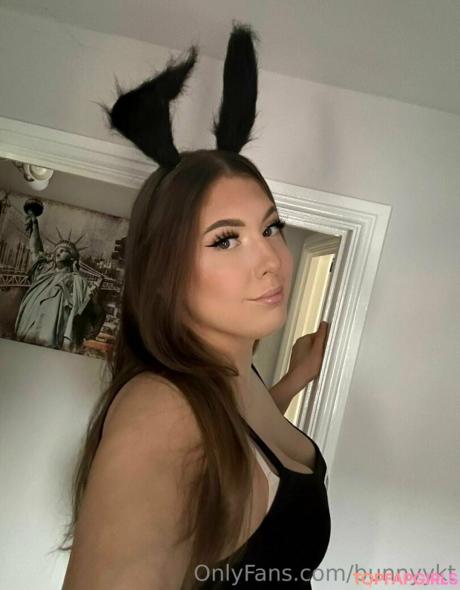 Tallbunnyy nude leaked OnlyFans photo #28