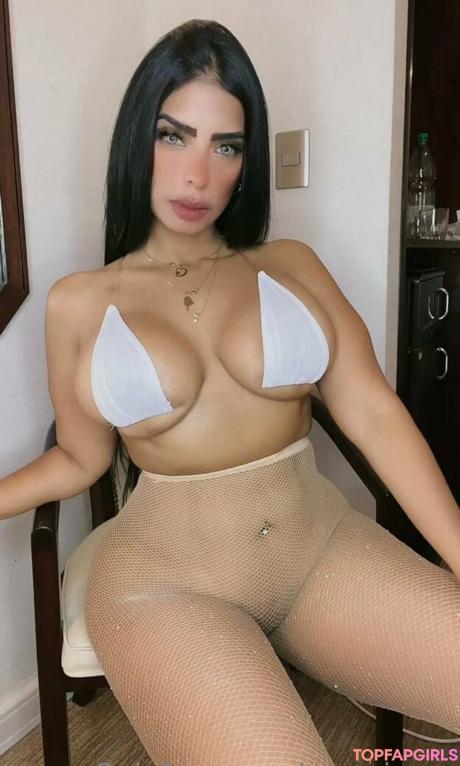 Curvyjessy nude leaked OnlyFans pic