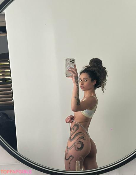 Jambajuiced nude leaked OnlyFans photo #58