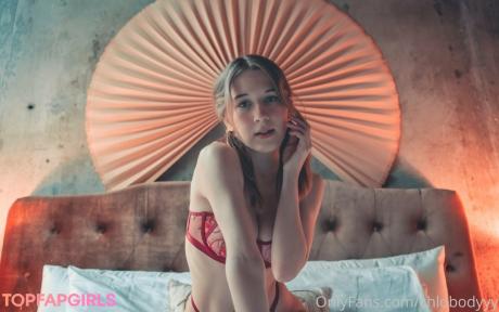 Chlobodyyy nude leaked OnlyFans photo #80