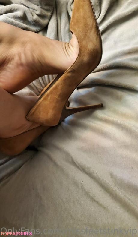 Missfeetstinkvip nude leaked OnlyFans photo #17