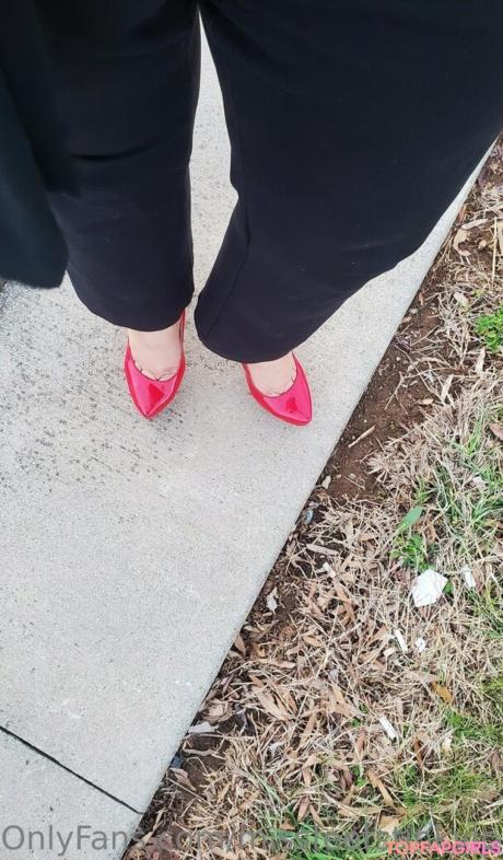 Missfeetstinkvip nude leaked OnlyFans photo #27