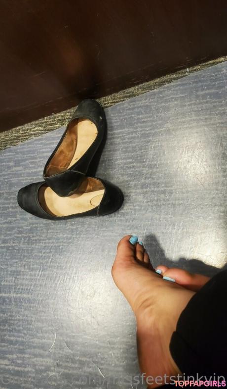 Missfeetstinkvip nude leaked OnlyFans photo #50