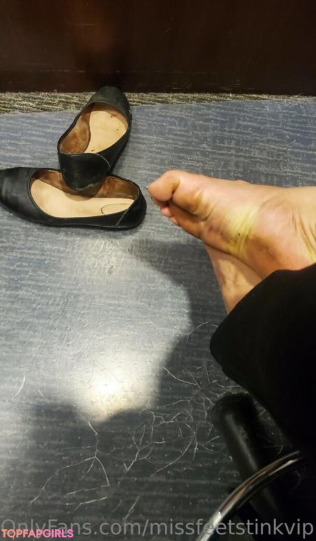 Missfeetstinkvip nude leaked OnlyFans photo #54