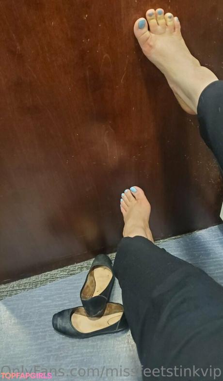 Missfeetstinkvip nude leaked OnlyFans photo #58