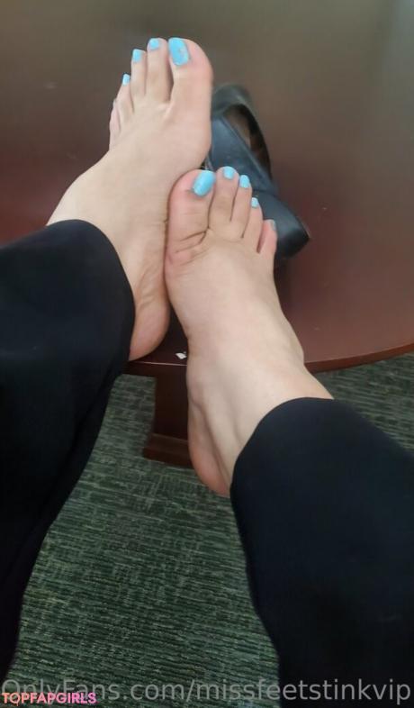 Missfeetstinkvip nude leaked OnlyFans photo #61