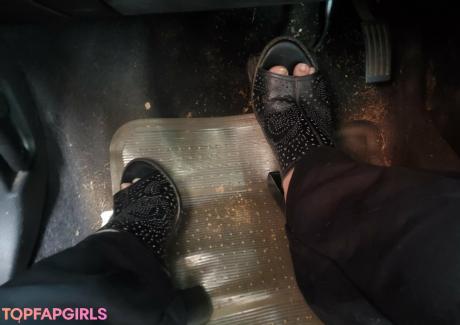 Missfeetstinkvip nude leaked OnlyFans photo #66