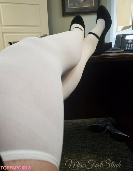 Missfeetstinkvip nude leaked OnlyFans photo #95