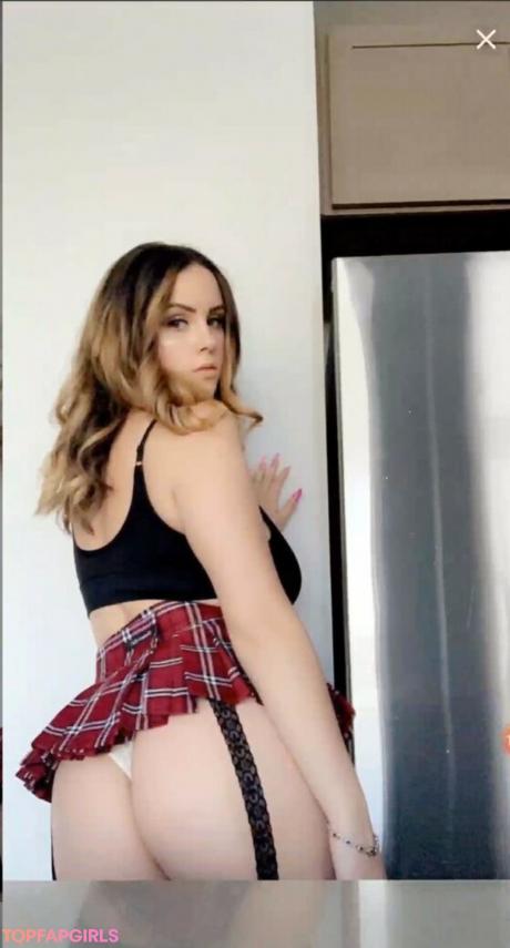 Selena nude leaked OnlyFans photo #19
