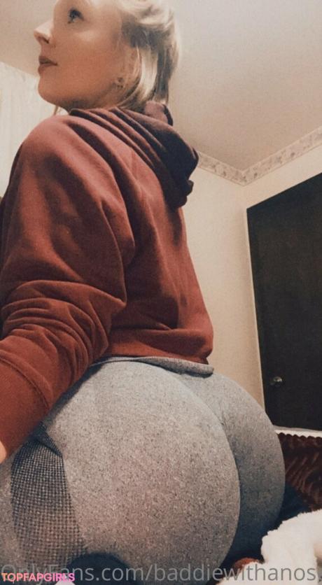 Baddiewithanosering nude leaked OnlyFans pic