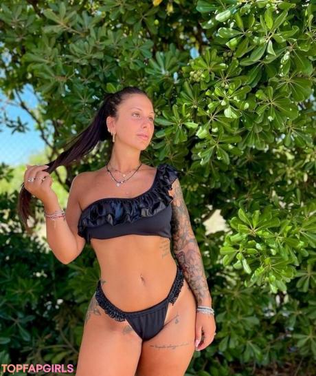 Roberta nude leaked OnlyFans photo #41