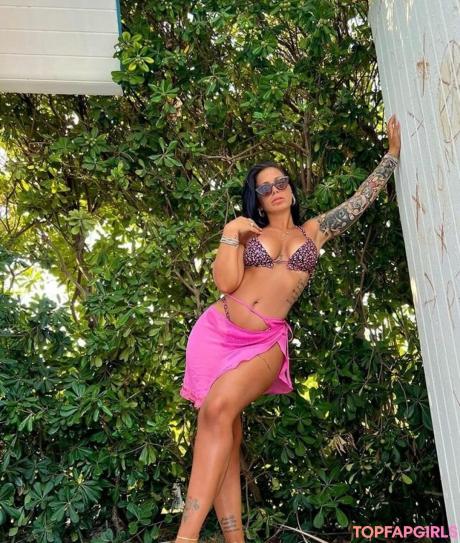 Roberta nude leaked OnlyFans photo #49