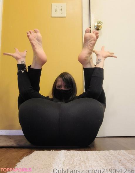 One.lonely.foot nude leaked OnlyFans photo #52