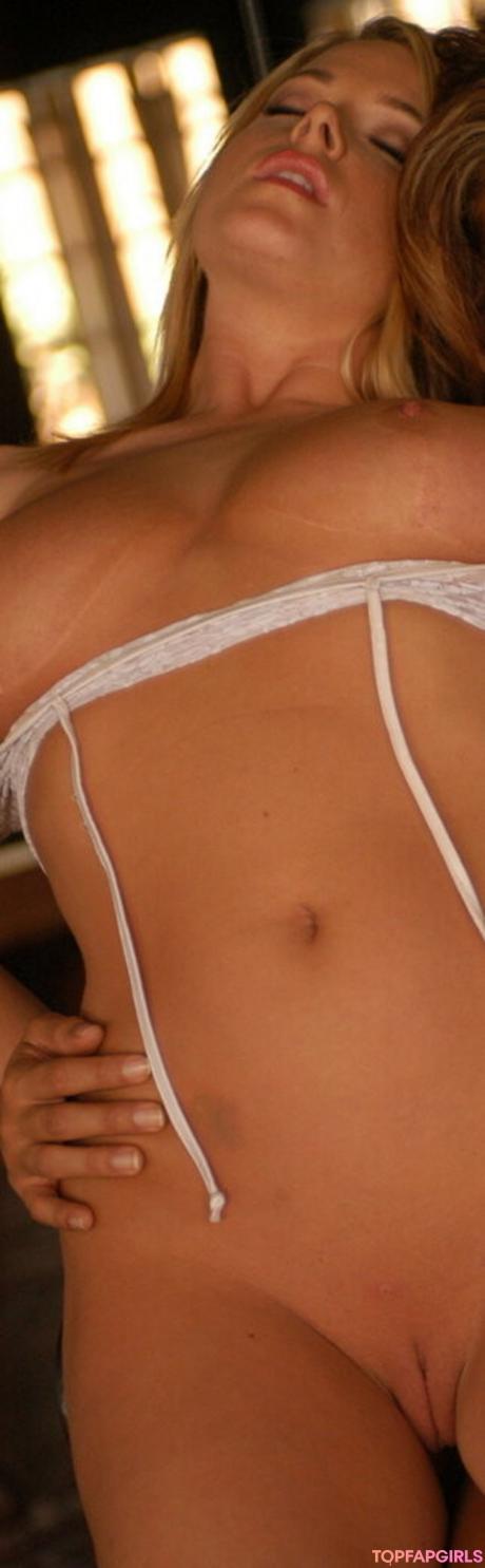 Sydneymoon nude leaked OnlyFans photo #9
