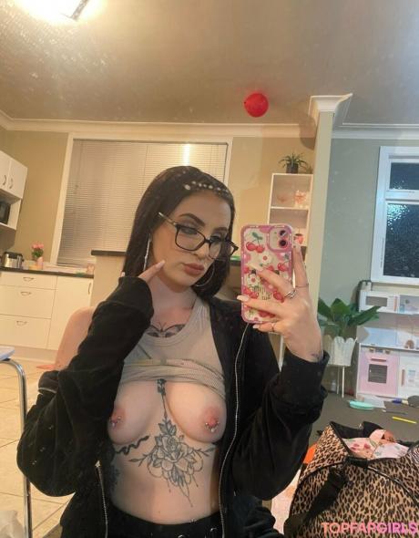 Cherryxxbabyy nude leaked OnlyFans photo #13