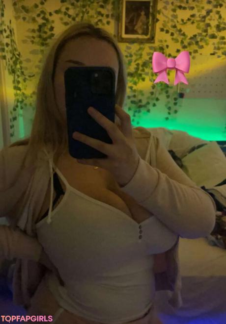 Chloe nude leaked OnlyFans photo #215