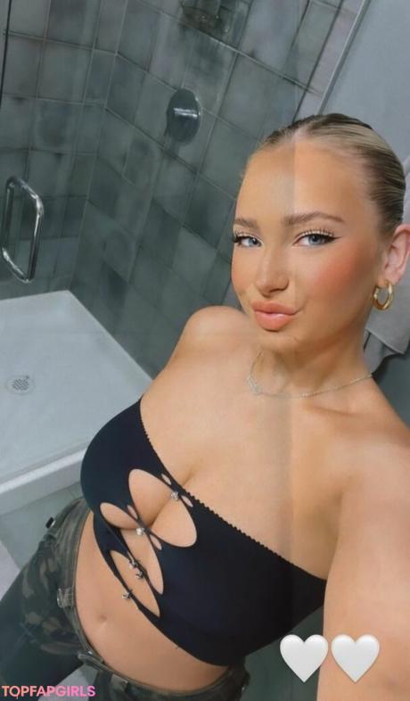 Chloe nude leaked OnlyFans photo #84