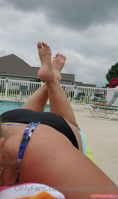 Sweetfeet2187 nude leaked OnlyFans photo #97