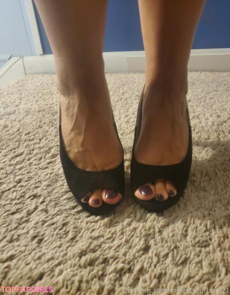 Sweetfeet2187 nude leaked OnlyFans photo #17