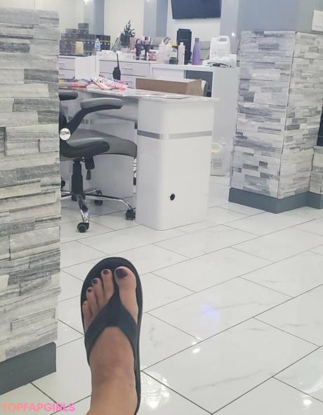 Sweetfeet2187 nude leaked OnlyFans photo #19
