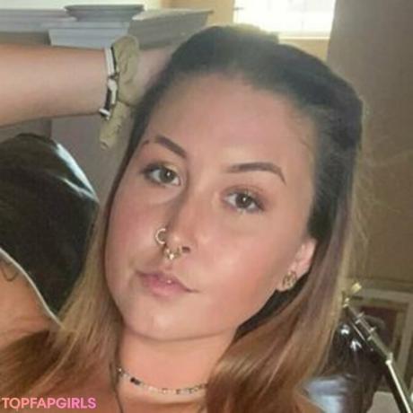 ScarlettJade214 nude leaked OnlyFans photo #2