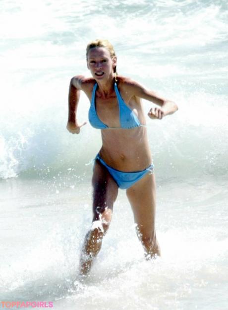 Uma nude leaked OnlyFans photo #109